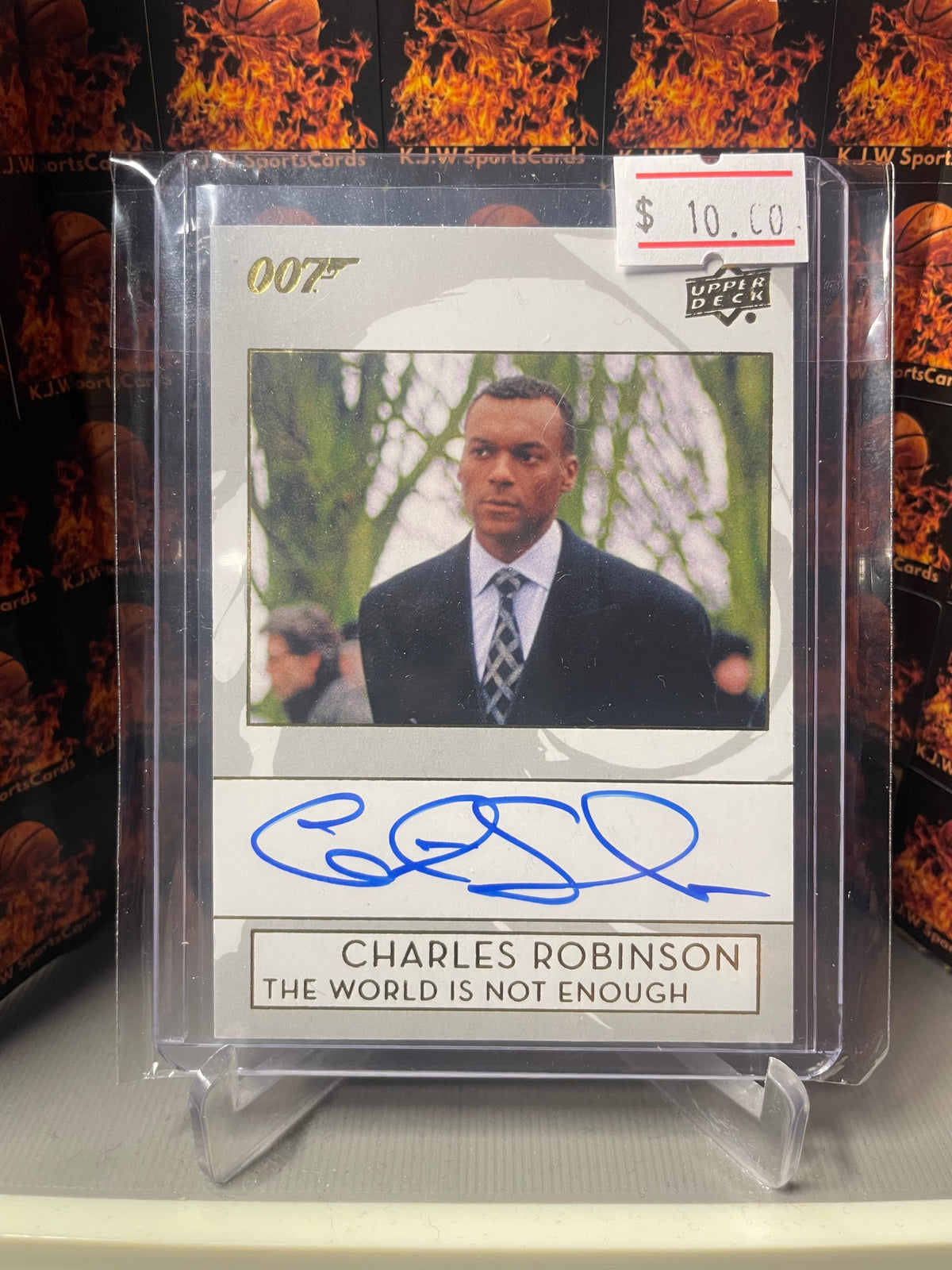 Charlie Robinson 007 The World Is Not Enough On Card Auto