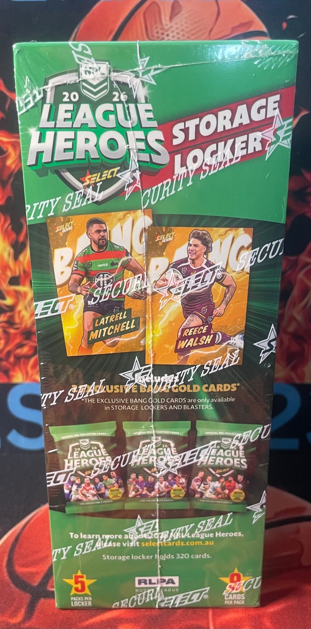 NRL Select League Hero’s Storage Locker Box (5 Retail Packs & 1 Gold Bang Pack Contains 2 Gold Bangs)