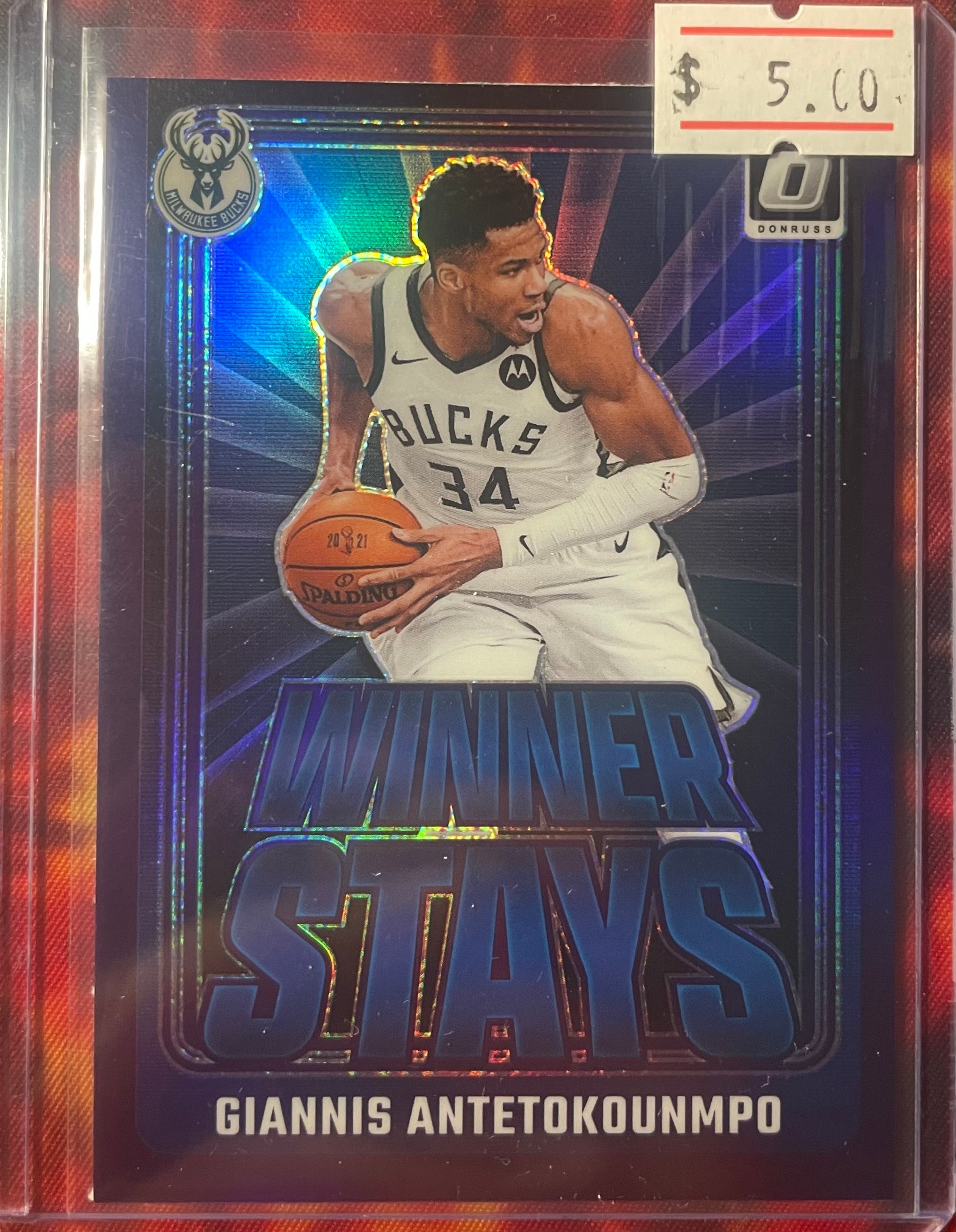 Giannis Antetokounmpo Optic /24-25 Winner Stays Purple Holo